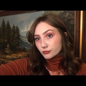 Meet your Posher, Tabitha